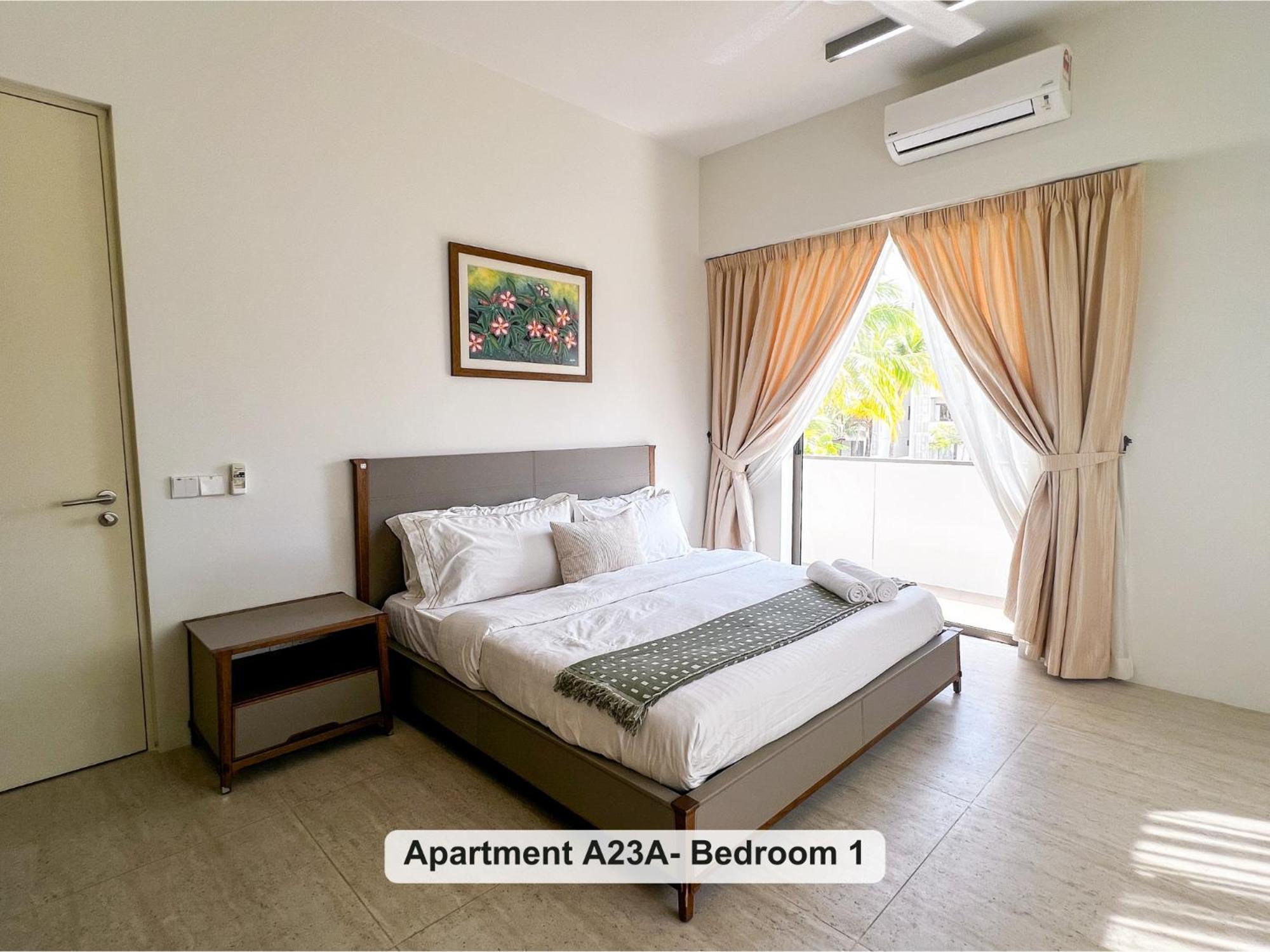 Апартаменти By The Sea- Pool And Sea View Бату-Феррінгі Екстер'єр фото