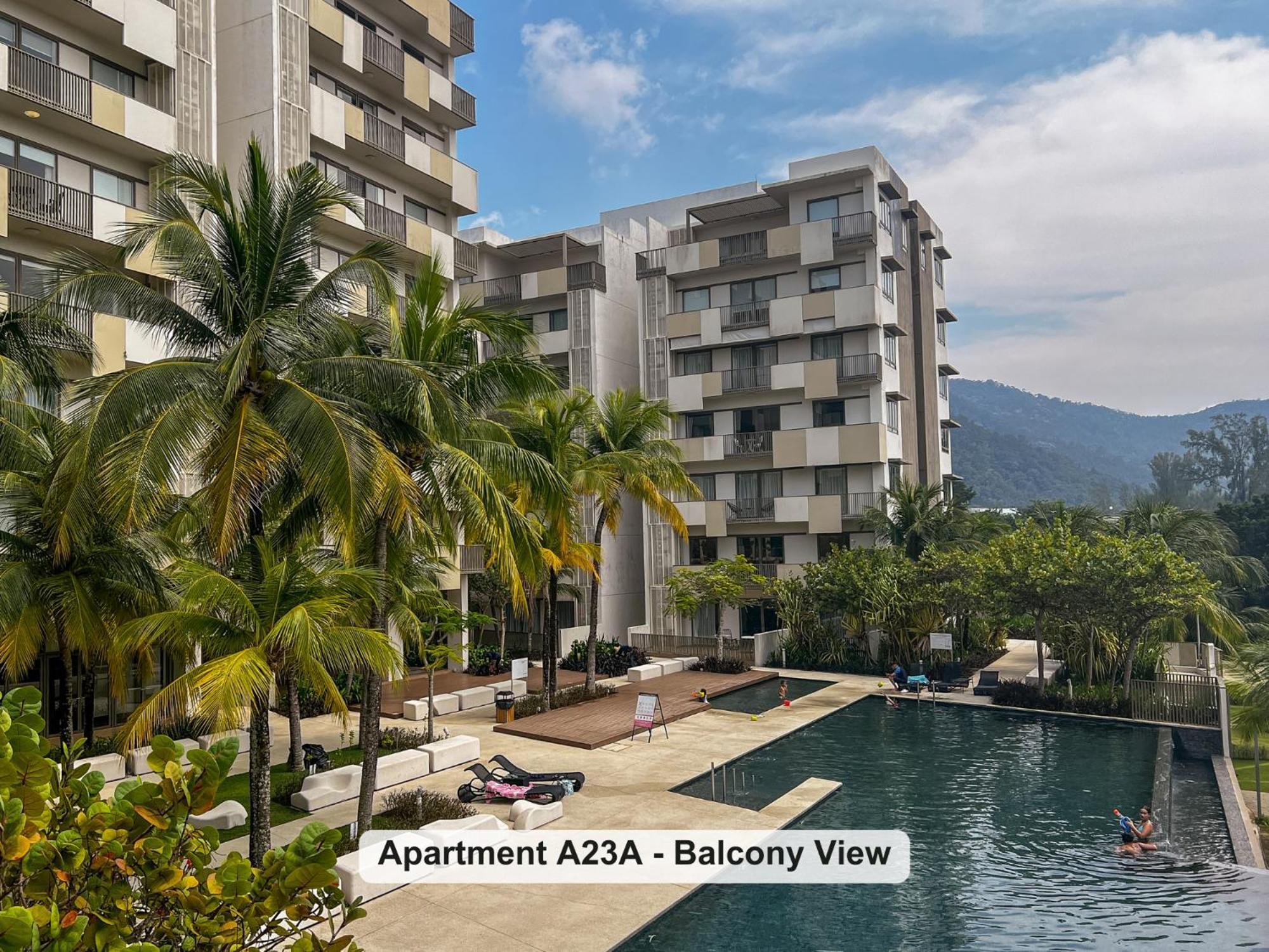Апартаменти By The Sea- Pool And Sea View Бату-Феррінгі Екстер'єр фото